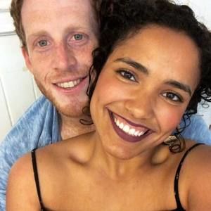 Meet your Posher, Carlye